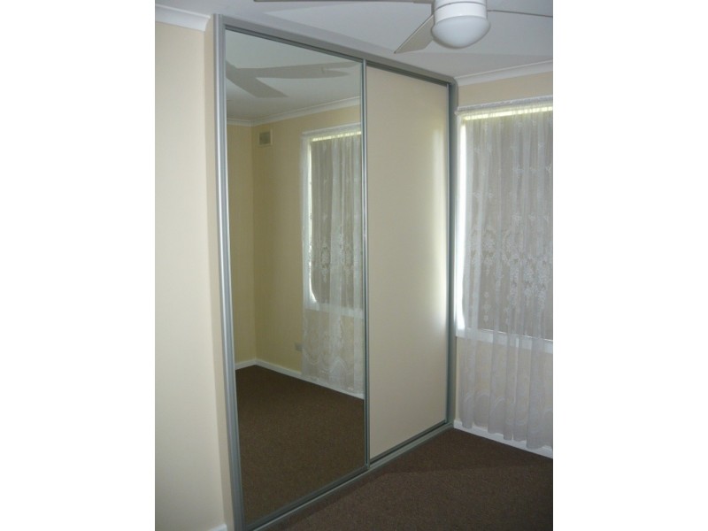 4 Anselm Street, Christie Downs SA 5164