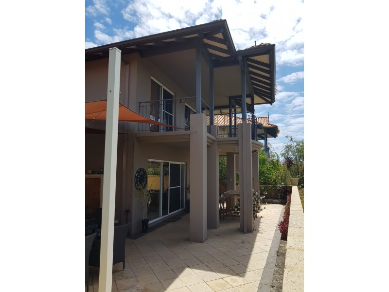 6 Wave Cove, Port Kennedy WA 6172