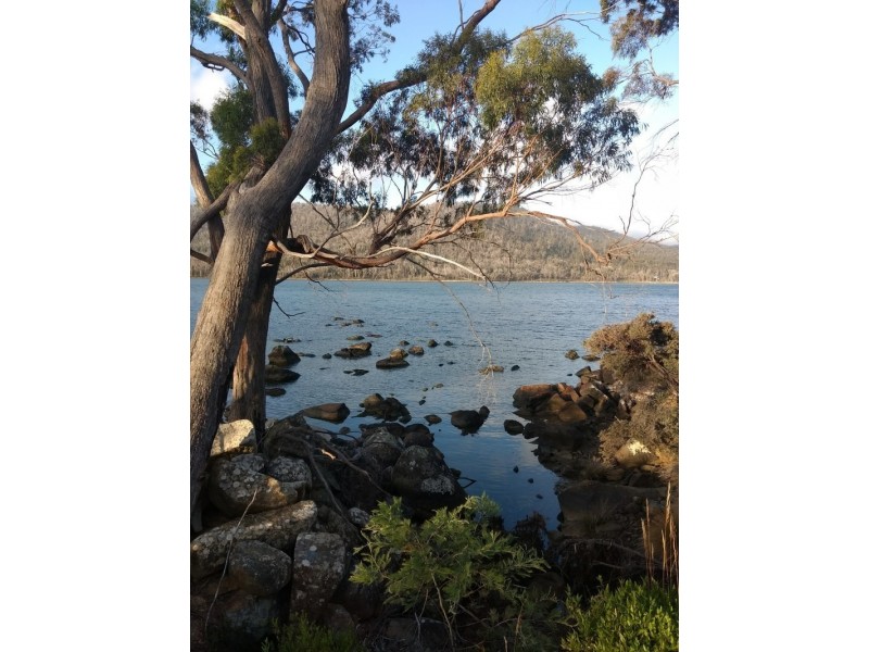 1 MASON POINT ROAD, Eaglehawk Neck TAS 7179