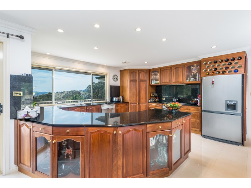38 Sherwood Place, Royalla NSW 2620