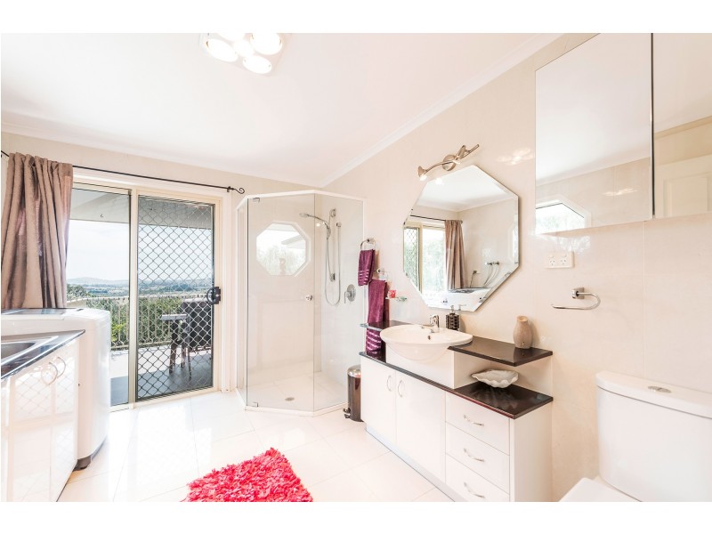 38 Sherwood Place, Royalla NSW 2620