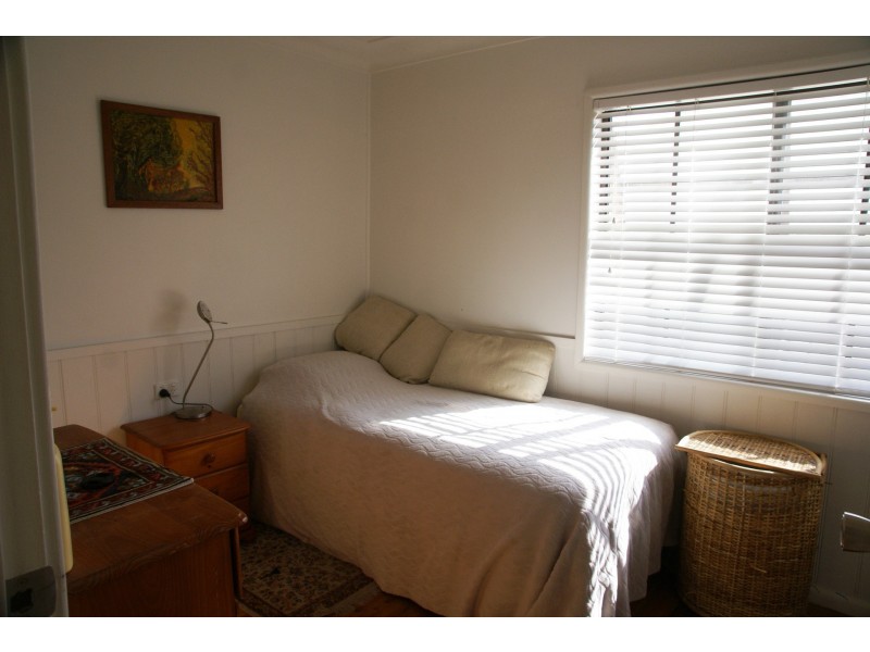 33 Wyong Street, Morisset NSW 2264