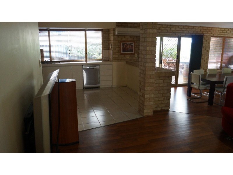 3 Macau Place, Warnbro WA 6169