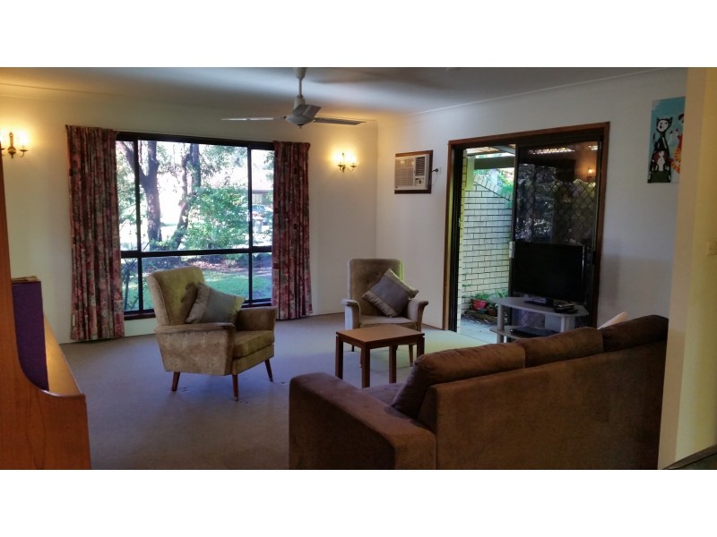 45 Narooma Drive, Ocean Shores NSW 2483