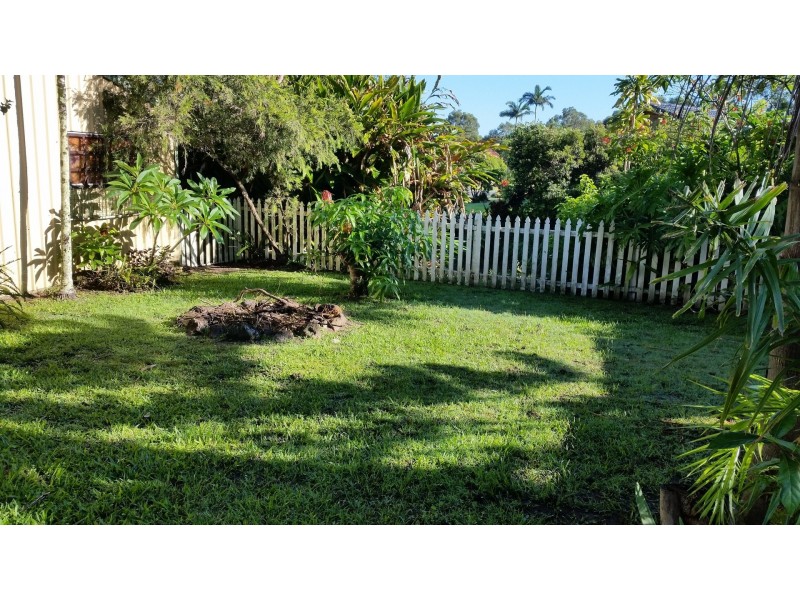 45 Narooma Drive, Ocean Shores NSW 2483