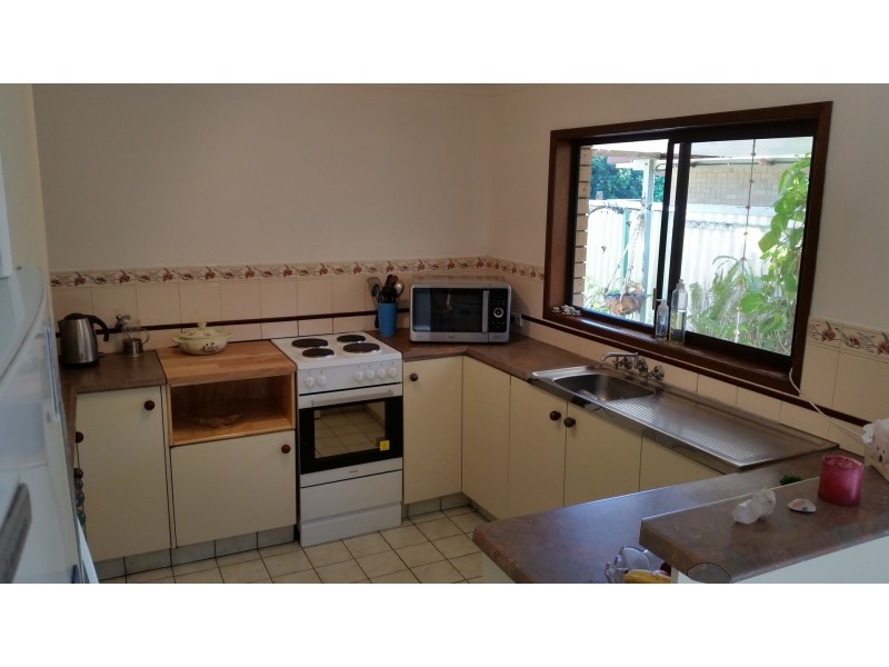 45 Narooma Drive, Ocean Shores NSW 2483