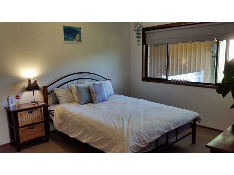 45 Narooma Drive, Ocean Shores NSW 2483