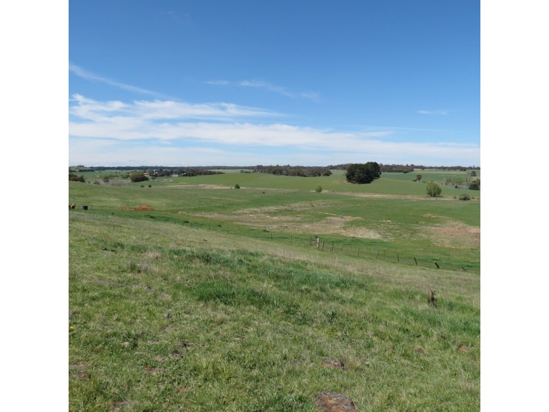 24 RESERVOIR ROAD, Crookwell NSW 2583