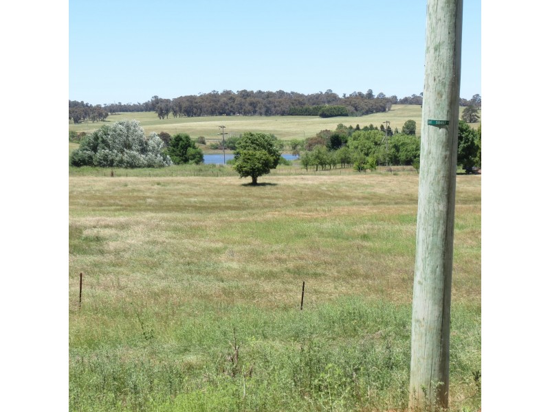 24 Reservoir Road, Crookwell NSW 2583