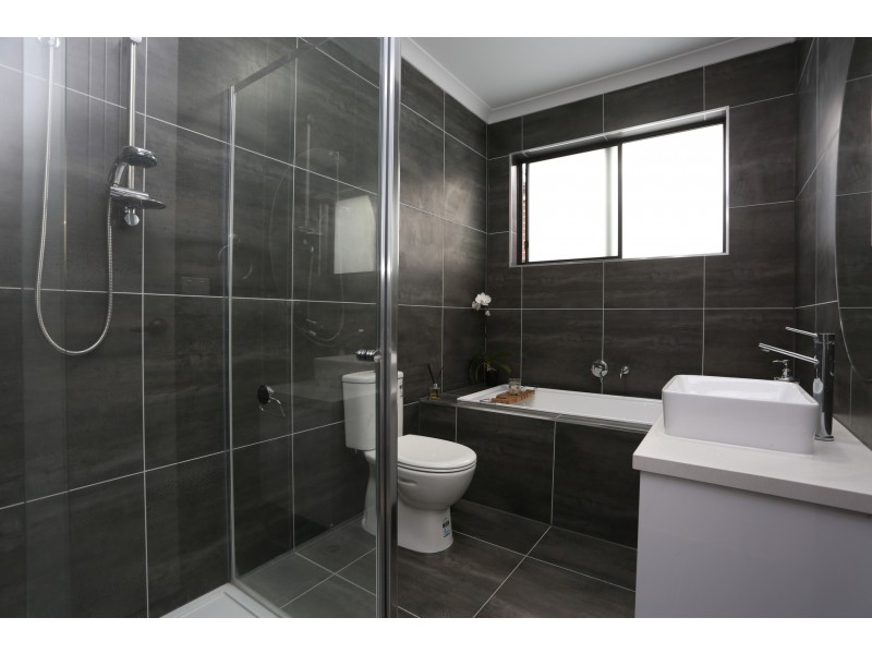 19 Pioneer Street, Craigieburn VIC 3064