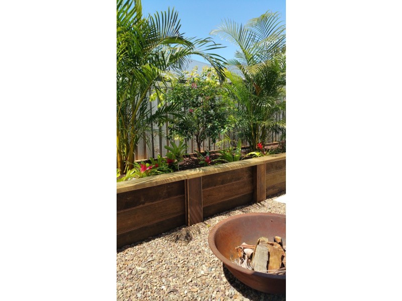 16 Livingstone Street, Tewantin QLD 4565