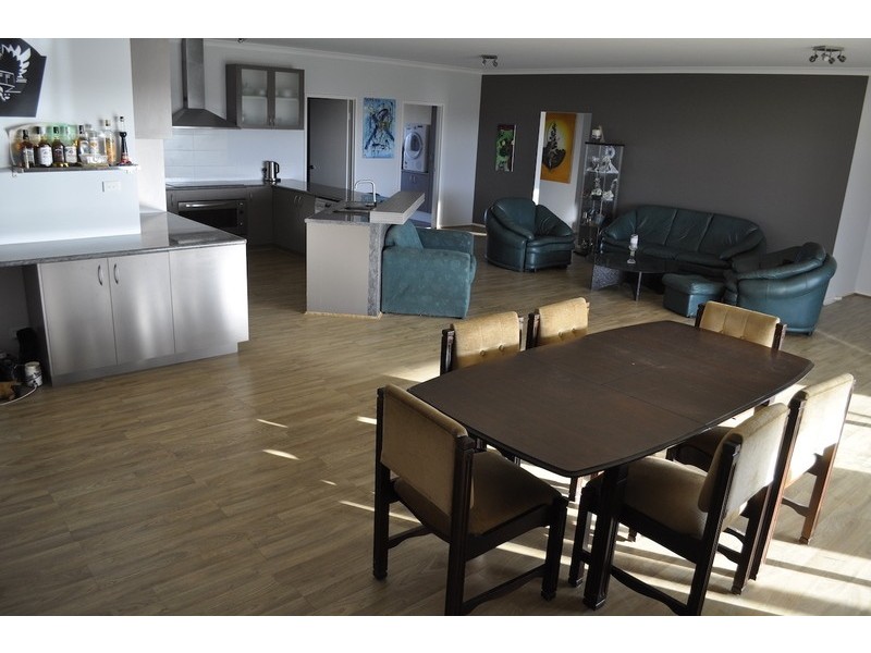 232 Acacia Drive, Hopetoun WA 6348