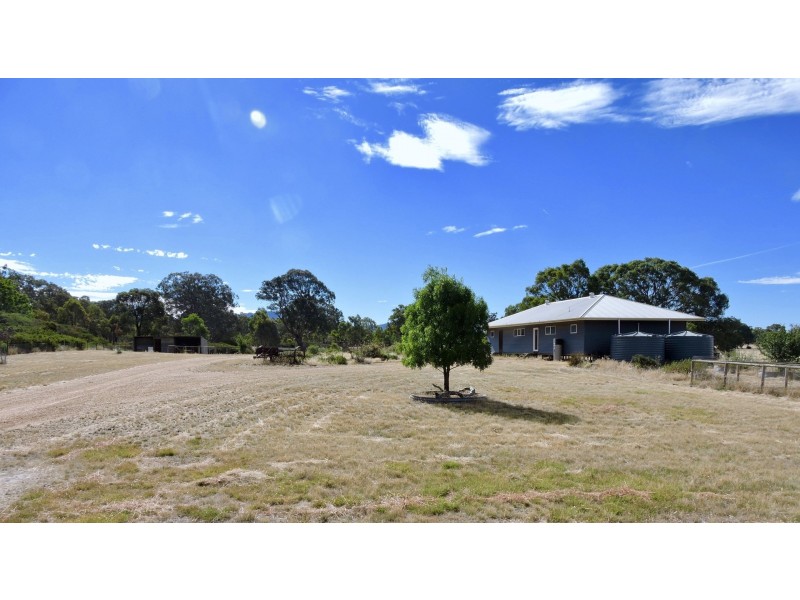 42 Block Road, Moyston VIC 3377