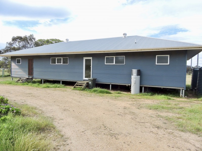 42 Block Road, Moyston VIC 3377
