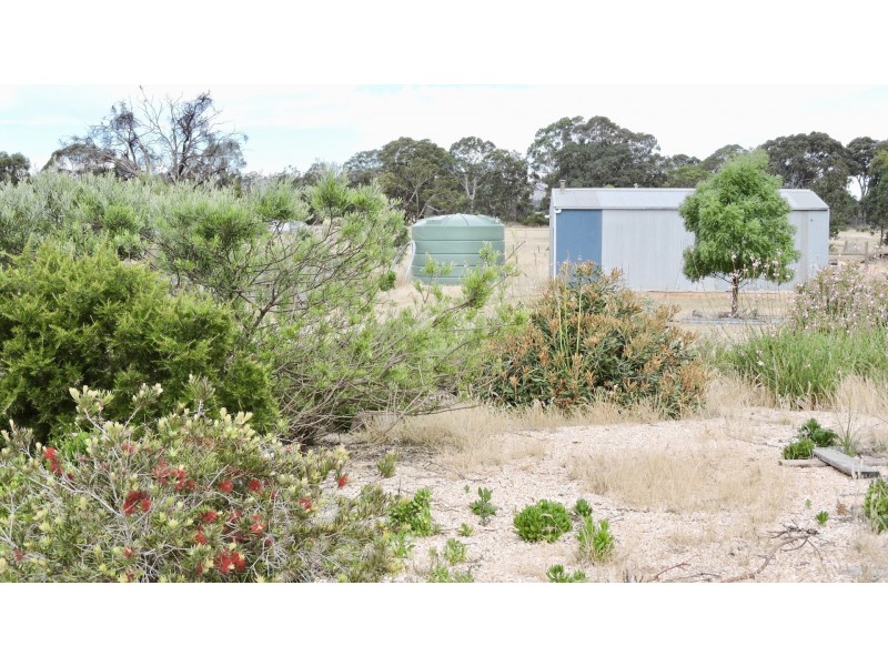 42 Block Road, Moyston VIC 3377