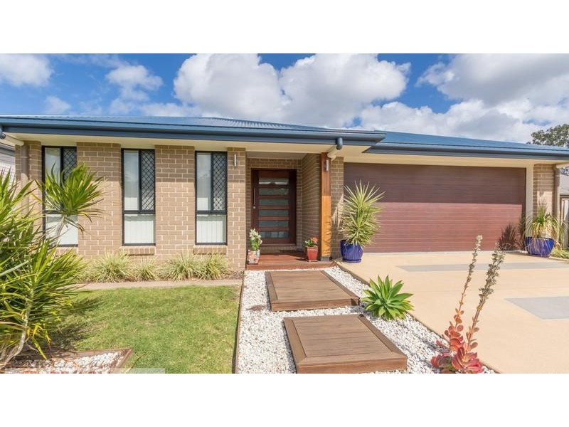 11 Bluestar Circuit, Caboolture QLD 4510
