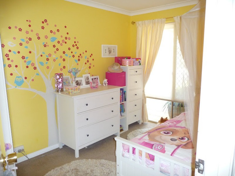 118 Strawberry Drive, Seville Grove WA 6112