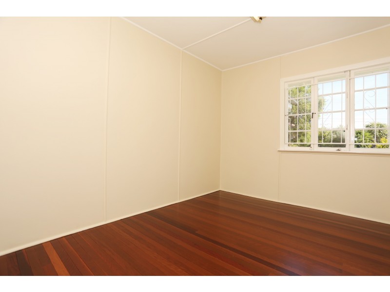 5 Lichfield Street, Carina QLD 4152