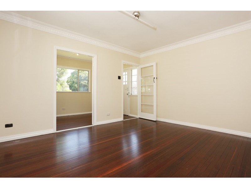 5 Lichfield Street, Carina QLD 4152