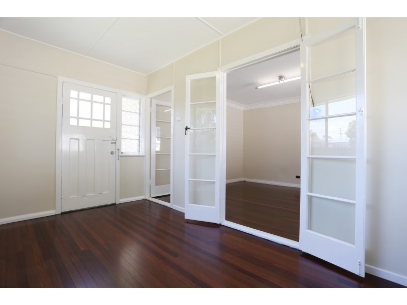 5 Lichfield Street, Carina QLD 4152