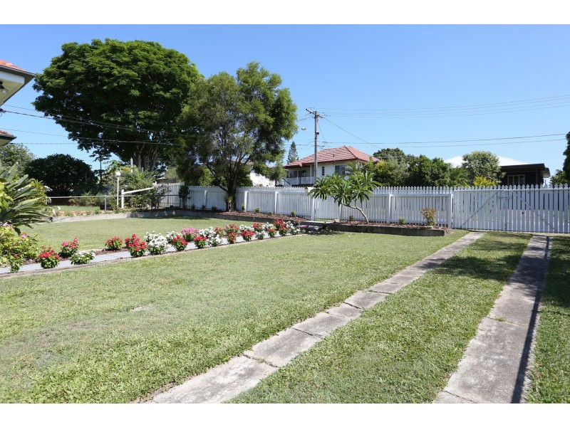 5 Lichfield Street, Carina QLD 4152