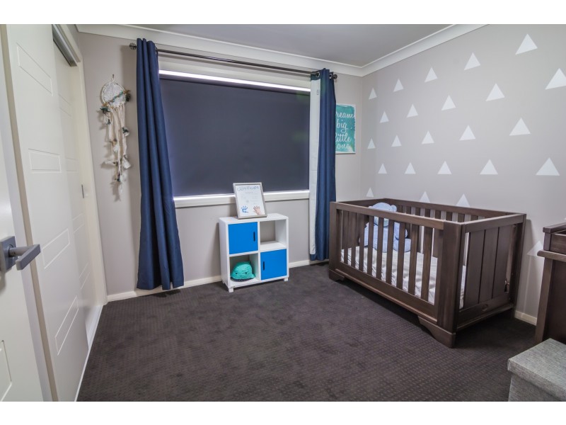 7 Vaucluse Place, Parkes NSW 2870