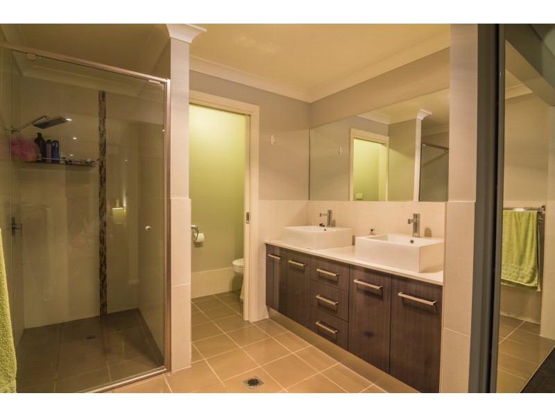 7 Vaucluse Place, Parkes NSW 2870