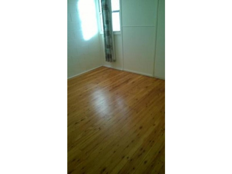 21 Hedges Avenue, Mermaid Beach QLD 4218