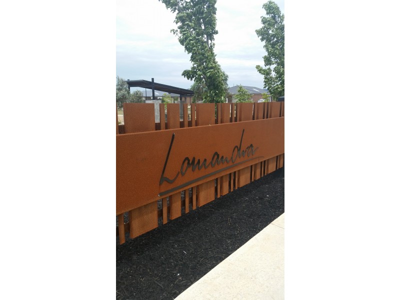 25 Casuarina Drive, Romsey VIC 3434