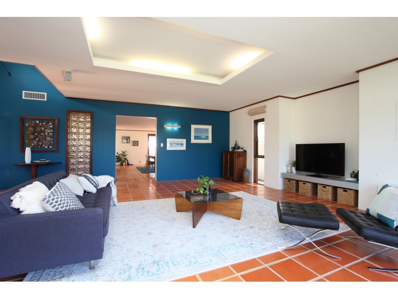 28a Oleander Way, Kallaroo WA 6025