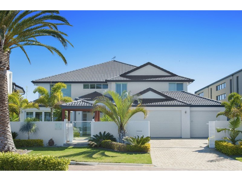 47 Knightsbridge Parade East, Sovereign Islands QLD 4216