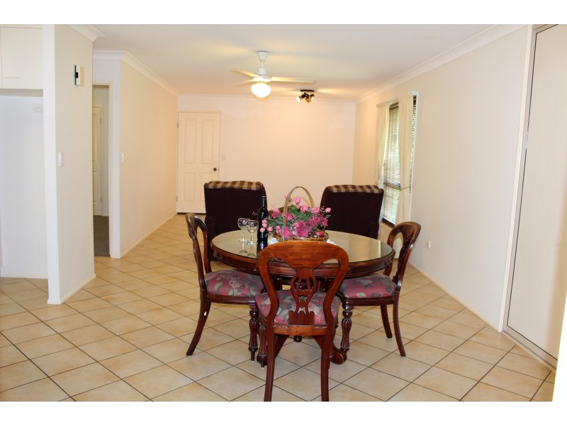 5 Chancellor Drive, Avenell Heights QLD 4670