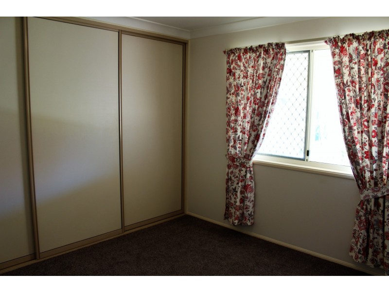 5 Chancellor Drive, Avenell Heights QLD 4670