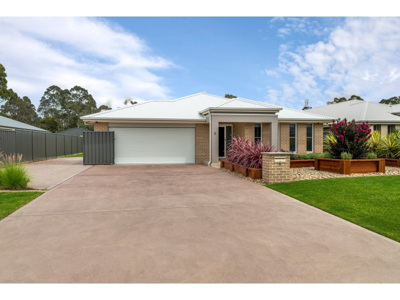 9 Somerset Avenue, South Nowra NSW 2541
