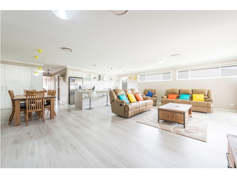 9 Somerset Avenue, South Nowra NSW 2541