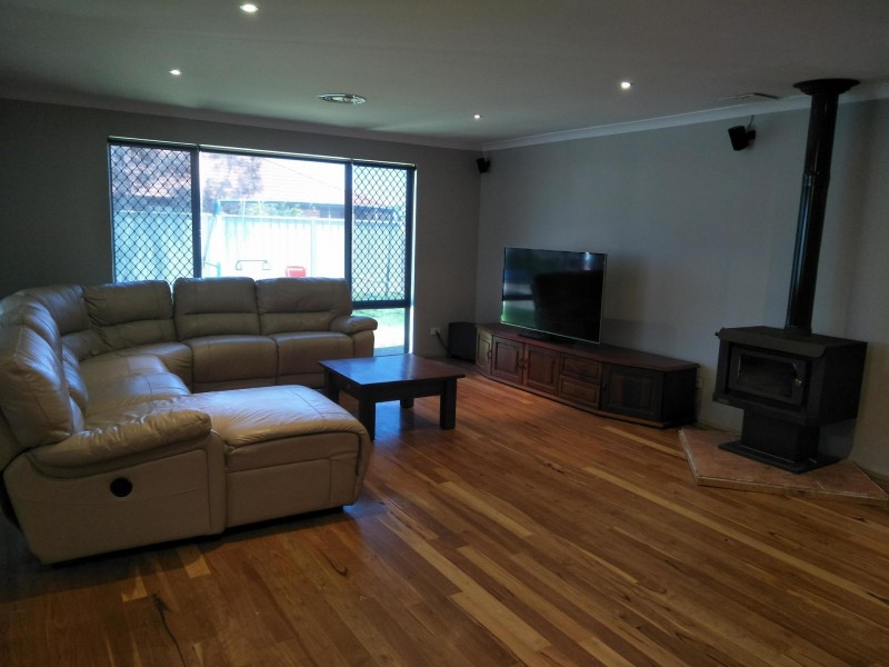 11 Tanzanite Road, Australind WA 6233