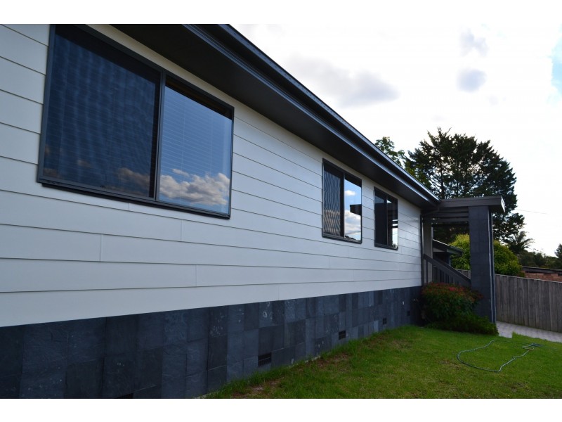 4a Venice Street, Newborough VIC 3825