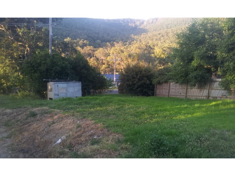 2 Salisbury Street, Upper Ferntree Gully VIC 3156