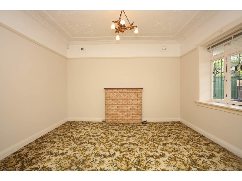 39 Maher Street, Hurstville NSW 2220