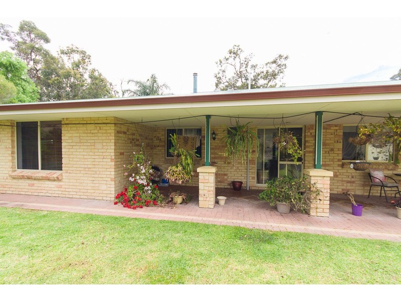 116 Jacksonii Avenue, Walpole WA 6398