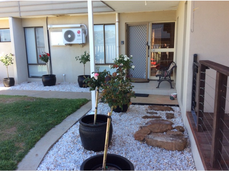 34 Maidstone Street, Mount Tarcoola WA 6530