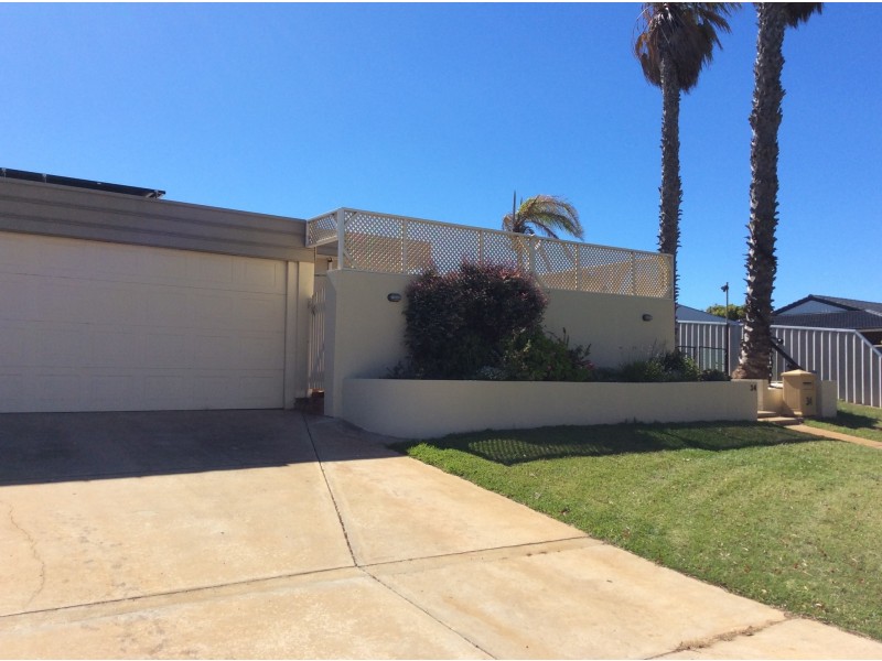 34 Maidstone Street, Mount Tarcoola WA 6530