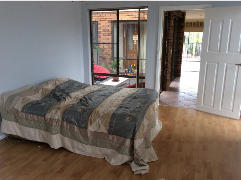 34 Maidstone Street, Mount Tarcoola WA 6530