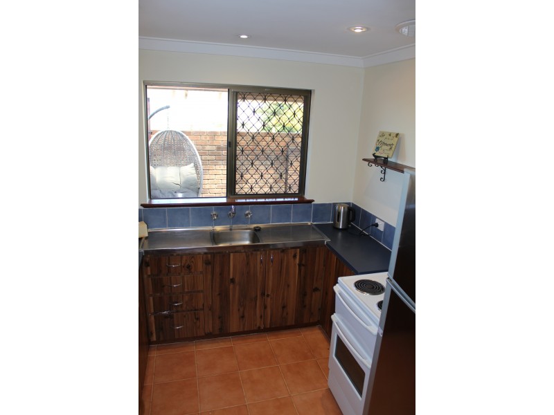 5/11 Kinsella Street, Joondanna WA 6060