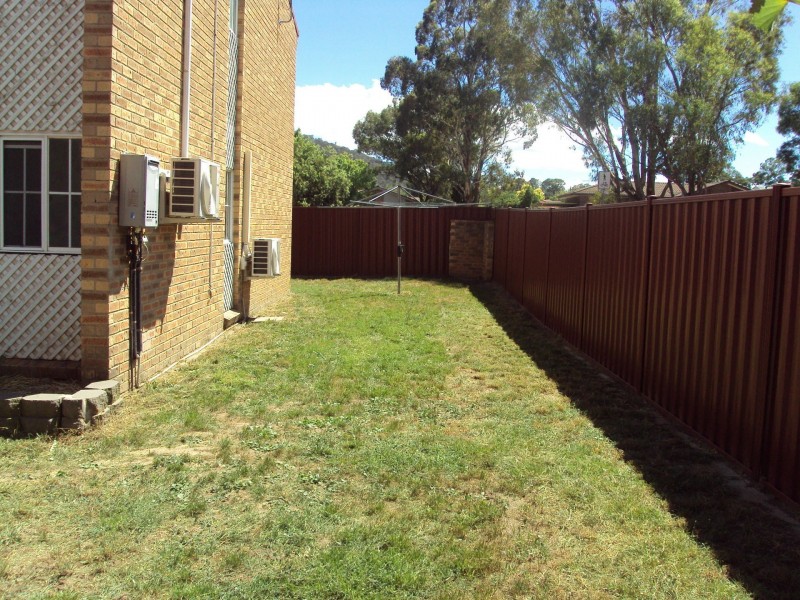 6/9 Torpy Place, Jerrabomberra NSW 2619