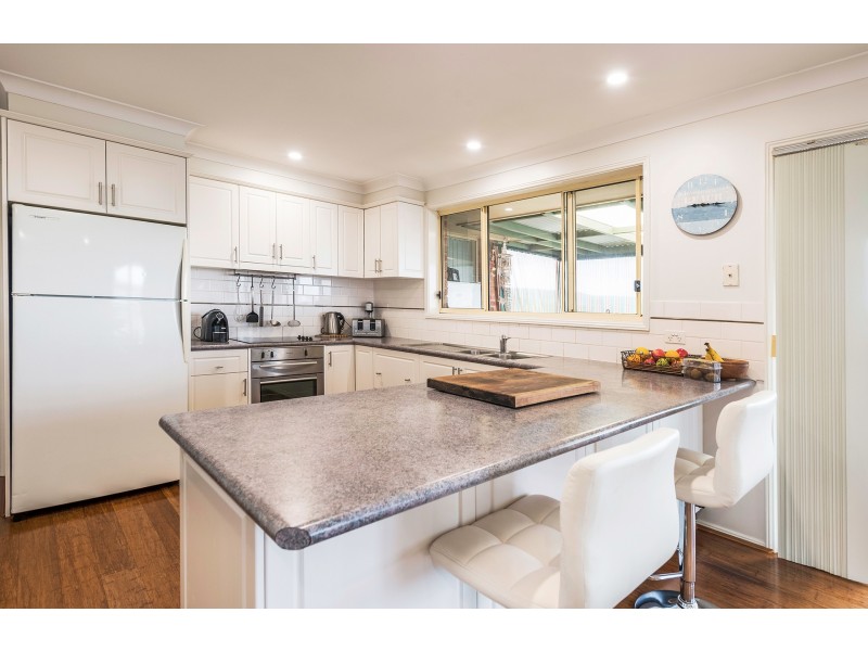 16 John Reilly Street, Dalmeny NSW 2546