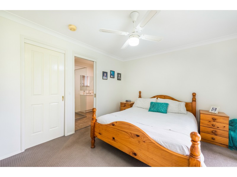 16 John Reilly Street, Dalmeny NSW 2546