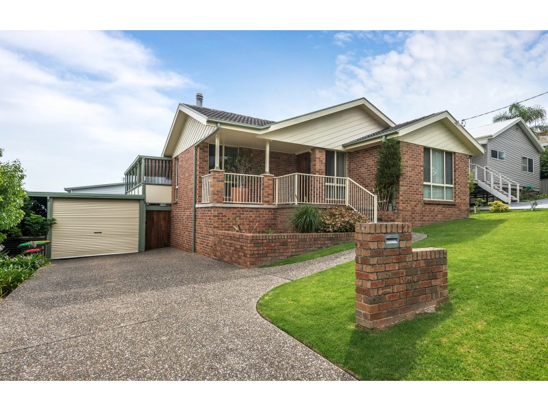16 John Reilly Street, Dalmeny NSW 2546