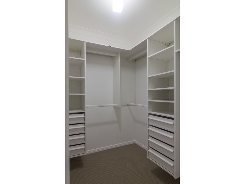 2/37 Thornleigh Crescent, Varsity Lakes QLD 4227