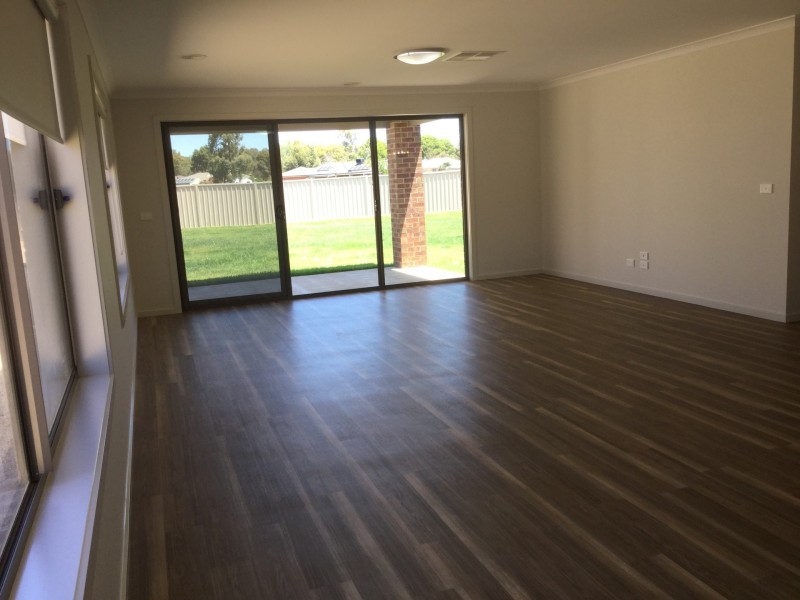 23 Nugget Fuller Drive, Tocumwal NSW 2714